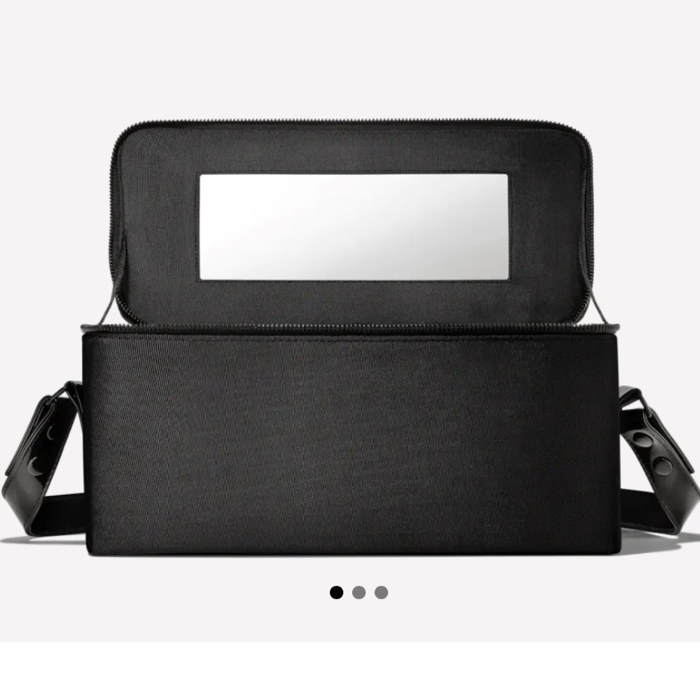 M·A·C Carry All Makeup Bag. NIB Mirror. Extra large. Shoulder strap & dustbag